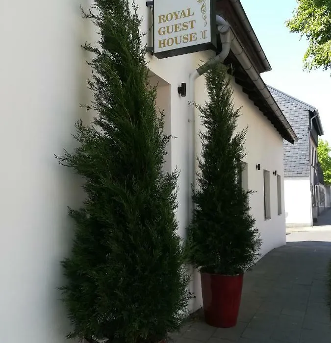 Royal Guest House II-1